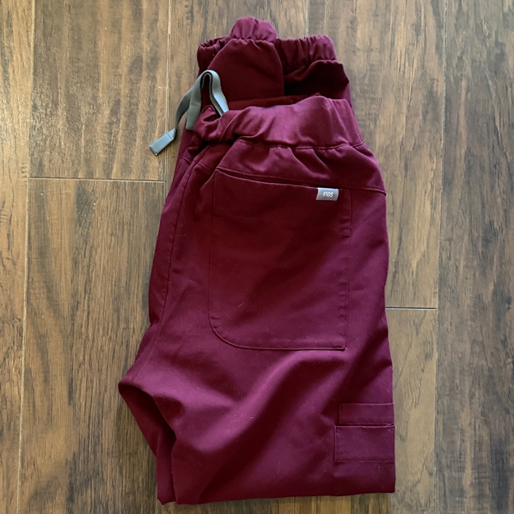 Figs Maroon Jogger Pants - Picture 4 of 4